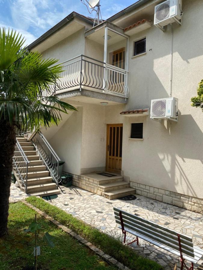 Haus Tanja Villa Malinska Exterior photo