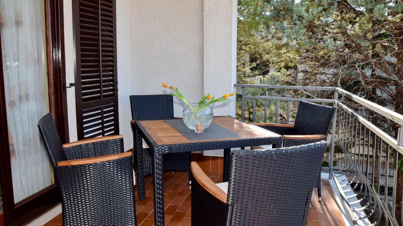 Haus Tanja Villa Malinska Exterior photo
